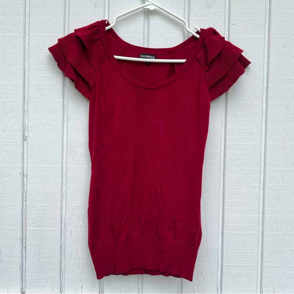 Express: Red Ruffle Sleeve Top. Women’s Size Small.
